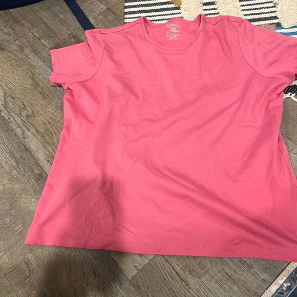 LL Bean large pink tee - Picture 2 of 6